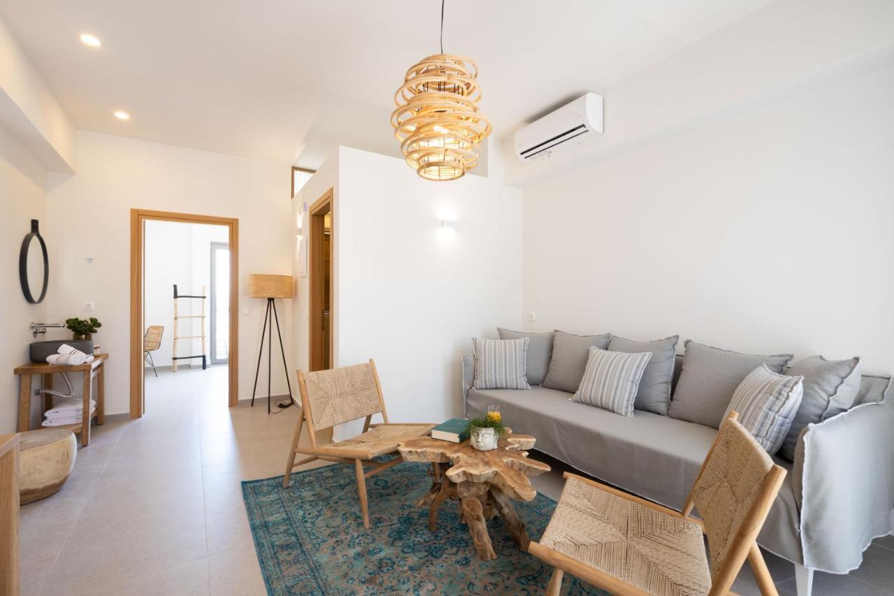 העיירה רתימנו Μuses Suites מראה חיצוני תמונה